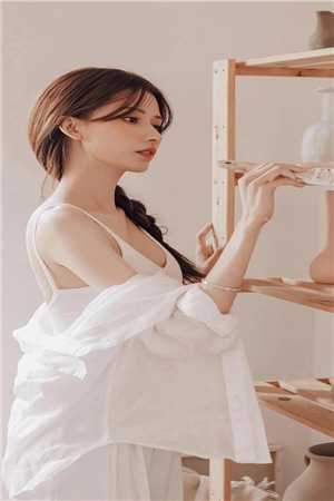 校花借我积蓄后，带她妈连夜跑路了:前文+后续