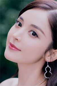 揣崽千里奔丧，军官丈夫又活了无删减全文