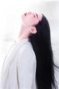 女配们不要过来啊，我只是炮灰！顾今白怜全文+结局+番外