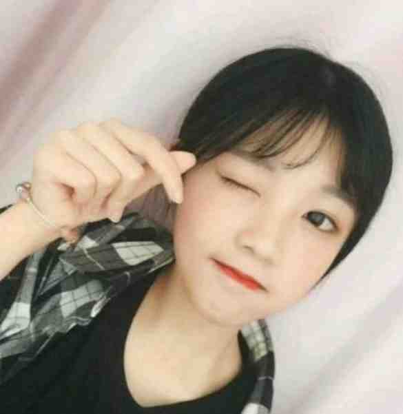 隐居三年归来发现妹妹被当众拍卖我杀疯了全文免费
