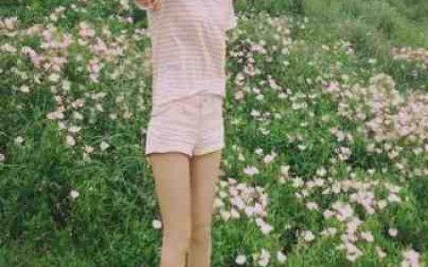 穿越成首富之子