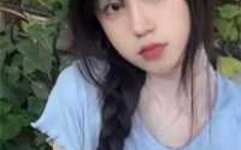 人在宿舍，被丧尸敲门