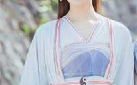 他爸的第一个妻子