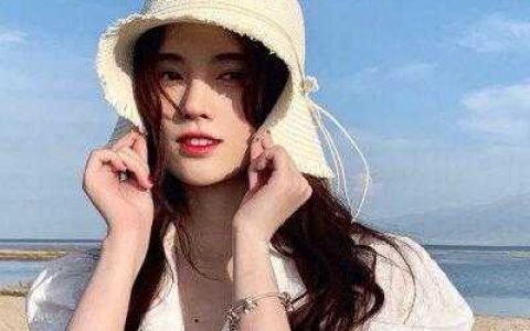 热门小说重生后，恶毒女配被他捡回家