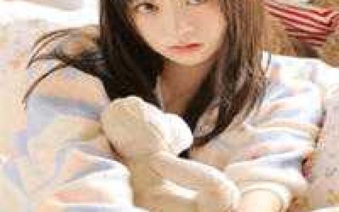 小说闪婚后，何先生马甲捂不住了