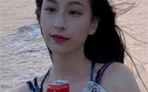 个被家暴的可怜少年