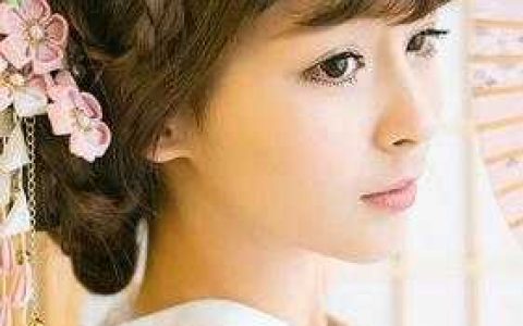 白莲花太多，暴戾王爷死盯我不放