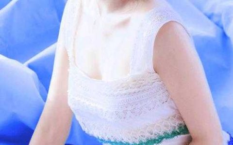 拯救世界被嘎后，我成了七个大佬的娘