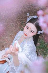 小说救命，我那么一个温柔夫君呢？