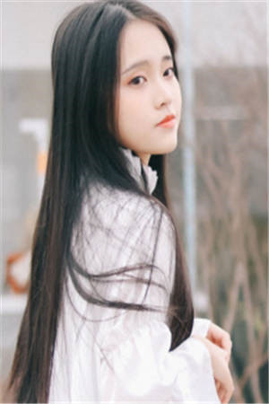 热门小说修为尽失后，撩女主就能万倍返还